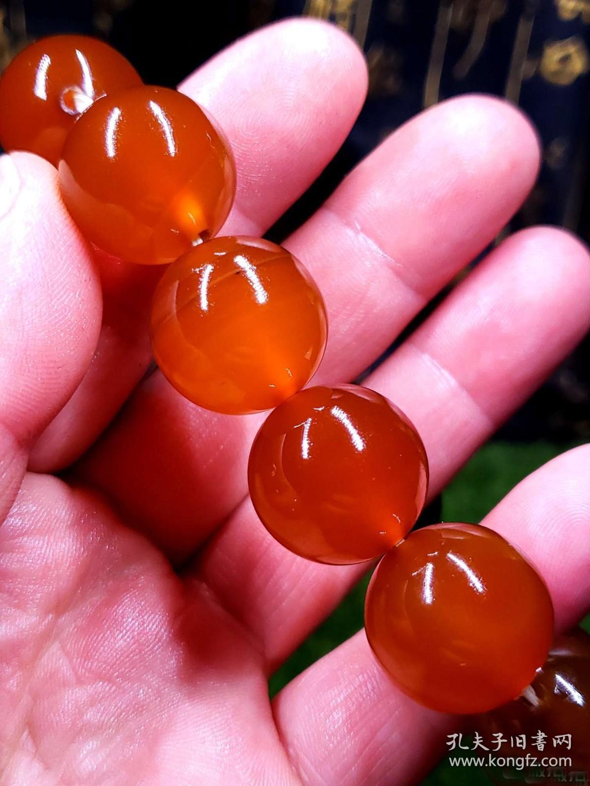 冰糖红玛瑙手链纯天然极品玛瑙手链冰糖红温润无比可遇不可求珍贵稀有