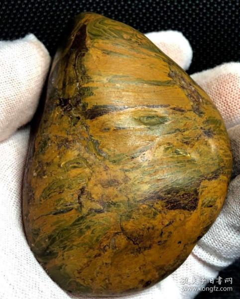 陨石原石,顶级陨石,稀有"龙纹黄金陨石" 还带龙纹纹理的陨石,极品陨石