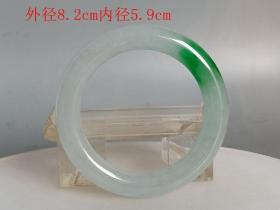 天然冰种飘绿翡翠手镯