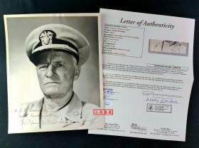 “五星上将，盟军太平洋战区总司令” 尼米兹 亲笔签名戎装肖像照片（约10英寸）  由三大签名鉴定公司之JSA提供鉴定