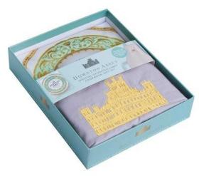 英文版 The Official Downton Abbey Cookbook Gift Set 唐顿庄园官方食谱礼盒装(赠围裙)