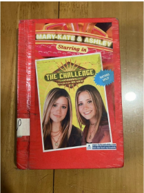 MARY-KATE &ASHLEY Starring in The Challenge 玛丽·凯特和阿什利主演了挑战 英文版 精装 库存旧书
