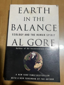 Earth in the Balance: Ecology and the Human Spirit  平衡中的地球：生态学与人类精神   英文版 正版库存特价