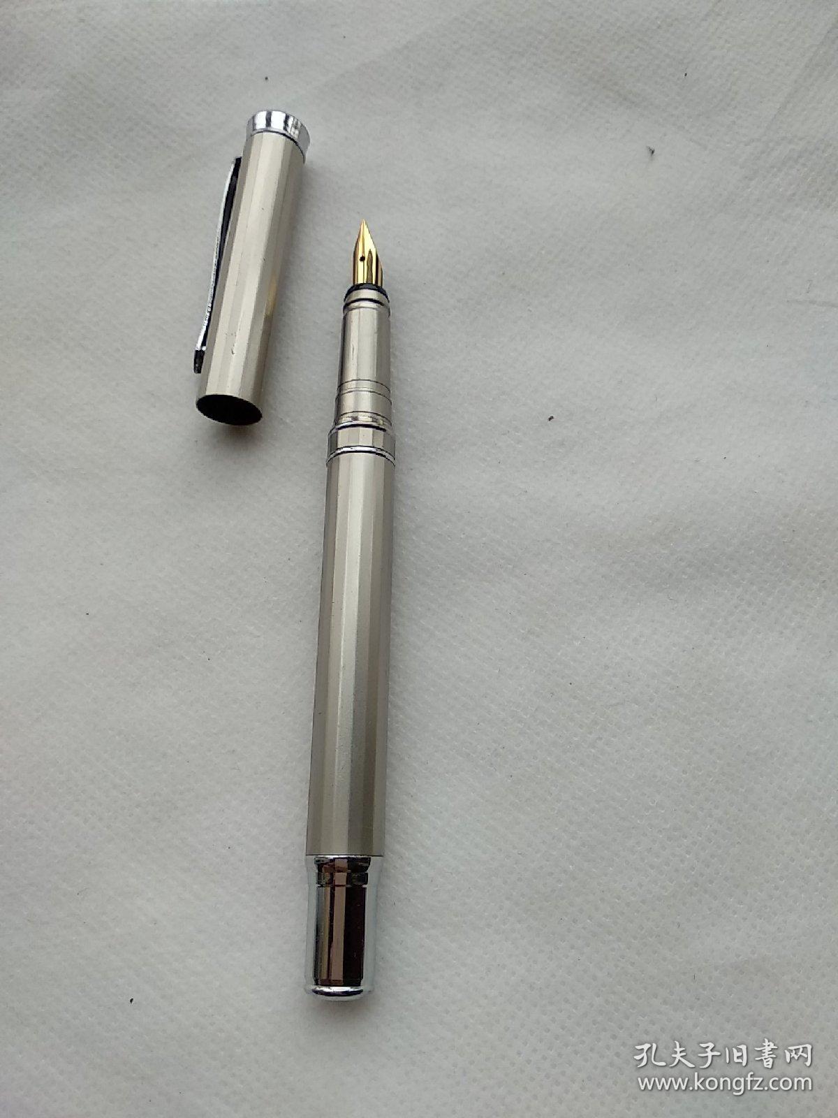 英雄牌钢笔