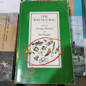 the rattle  bag   拔浪鼓（泰德休斯詩集）
