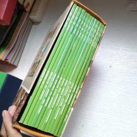 2012全年12本合售《中华遗产》2012年全集1-12期整套，包含 1月老枪汉阳造 2月吃豆腐有理 3月门面中国 4月彩陶：中国文明的初声 5月铁城蔚县：中国的堡垒 6月大学的纪念碑 7月给文物疗伤 8月湘军 改变了中国 9月画在墙上的历史 10月弱国与他的外交战 11期最中国的颜色（上）红黄白黑青，中国美色 12月最中国的颜色（下），寻找中国美色