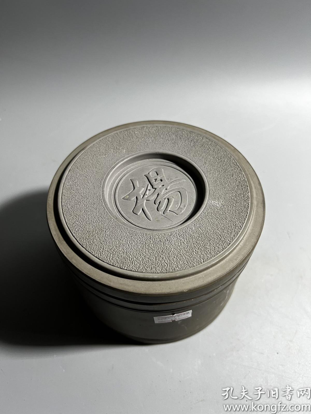 顾金男,老蛐蛐罐一只10