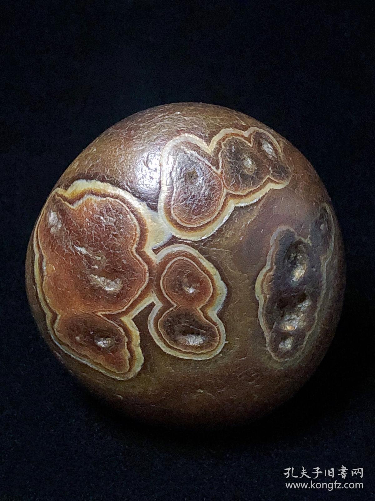 马达加斯加水冲玛瑙,天然奇石手把件,纹理自然,包浆温润_孔夫子旧书网