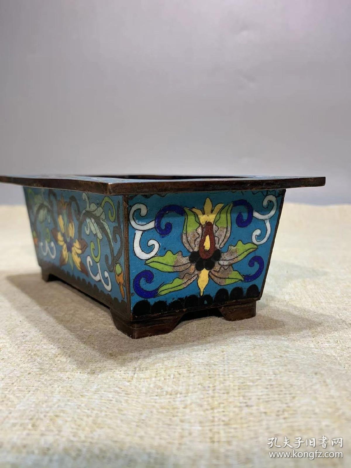 清代景泰蓝水仙盆