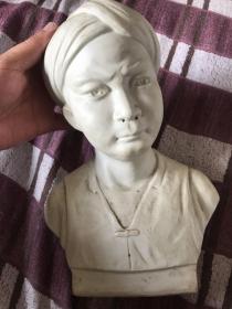 潘冬子瓷塑