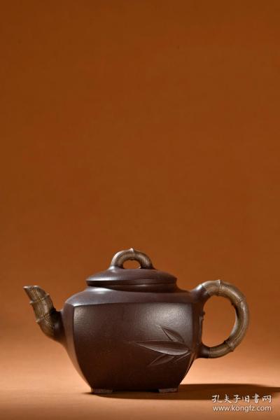 舊藏 紫砂竹節紋茶壺 。
