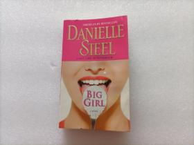 Big Girl：A Novel  有水印 不影响阅读 请看图