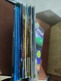 好奇号14本合售年份有图片
