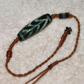 藏传千年崩系老天珠,水波纹天珠,满风化纹理,老包浆.