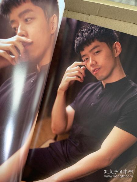 男体 摄影写真 黄景