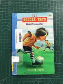 【进口原版】Soccer 'Cats #9: Switch Play!（精装）