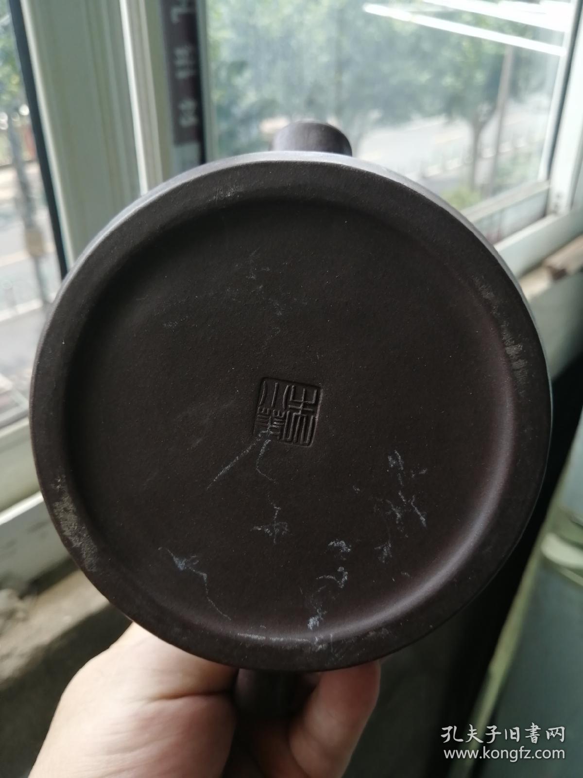 上海凯旋门家具有限公司开业纪念紫砂壶.朱可心大师儿子朱小华制作