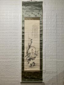 南宗画派 田中柏阴《精品崖上观音》
【田中柏陰】1866-1934 。静岡県生。本名は啓三郎、字を叔明。別号に静麓・孤立・柏舎主人・空相居士。京都に出て田能村直入に南画を学び、竹田・直入の画風を継ぐ青緑山水を能くした。京都と山口県右田に画塾を設け、多くの後進を育成し、関西南画壇の重鎮として活躍した。竹田系統鑑定家の第一人者でもある。昭和9年(1934)歿、69才。