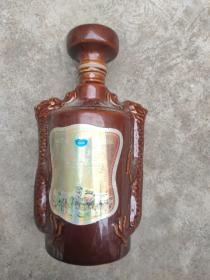 500毫升龙纹酒瓶(富贵万年酒)