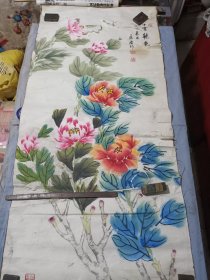 郭永忠绘华堂艳色。