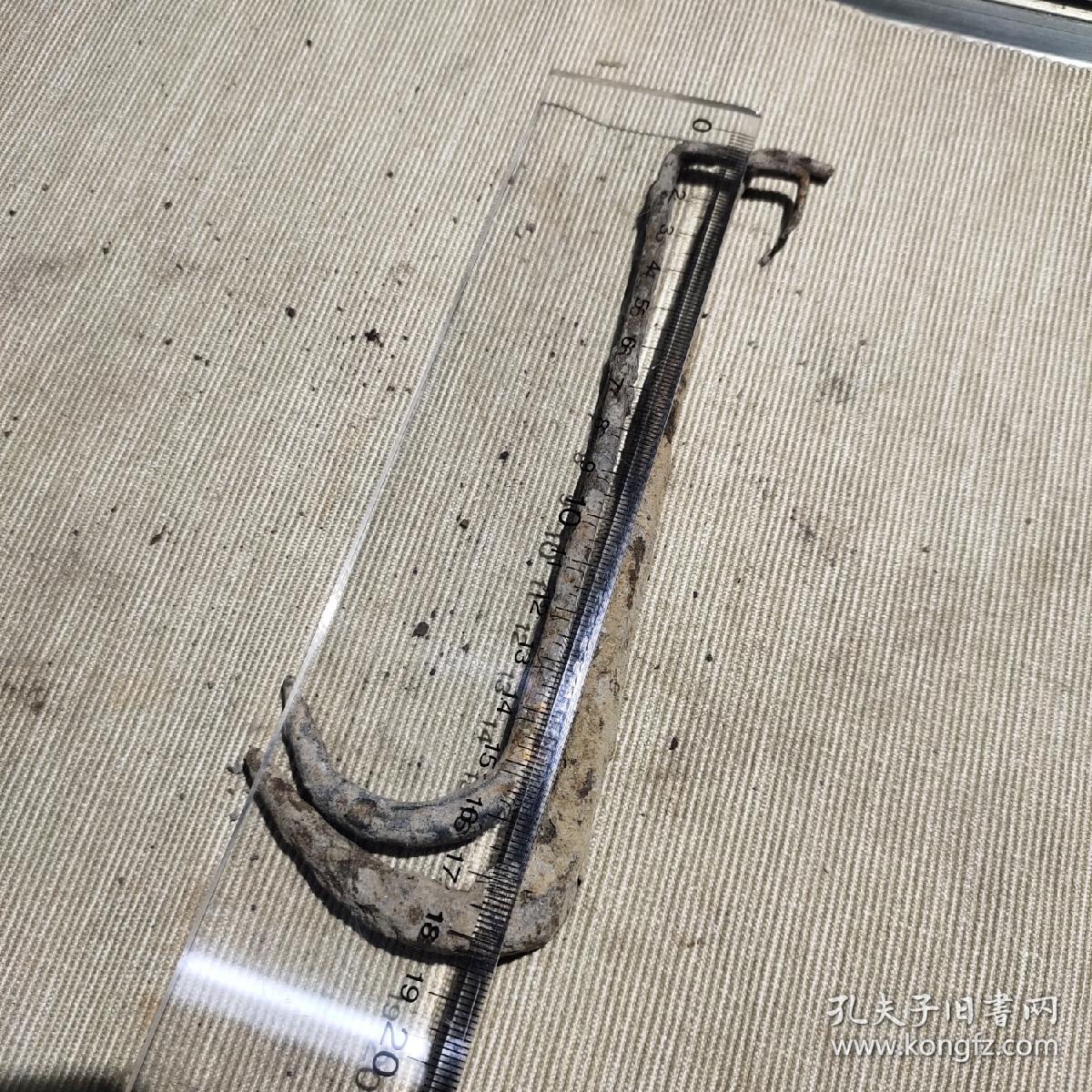 老民俗铁器——船钉——两个合售