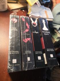 The Twilight Saga (1-4)英文版 暮光之城：暮色 新月 月食 破晓       其中2册未拆封