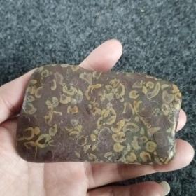 奇石虫草化石，一个小板子。，密度很好，手把小摆件不错。