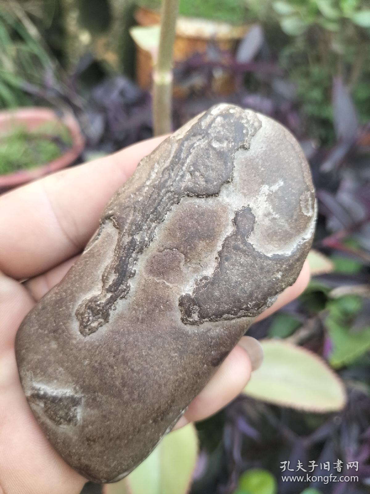 天然的奇石文房案头石手玩石贵州夜郎古铜石