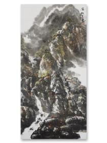 杨自新国画挂轴中美协会员山西开明画院副院长永济美协主席金秋画芯67*135，装裱81*200，杨自新1965年生，山西永济人，毕业于清华美院中国画山水专业。现为中国美术家协会会员，山西省人民政府(参事室)文史馆研究员，中央开明画院画家，澳大利亚画院画家，山西开明画院副院长，永济市美术家协会主席，山西师范大学美术学院客座教授，西安交通大学人居学院建筑学系客座教授。