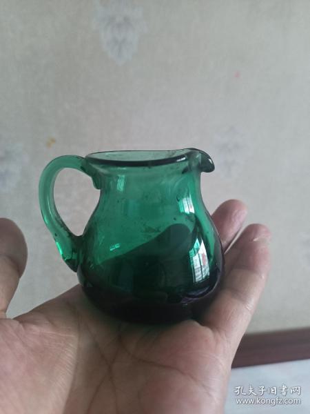 清代琉璃杯一只