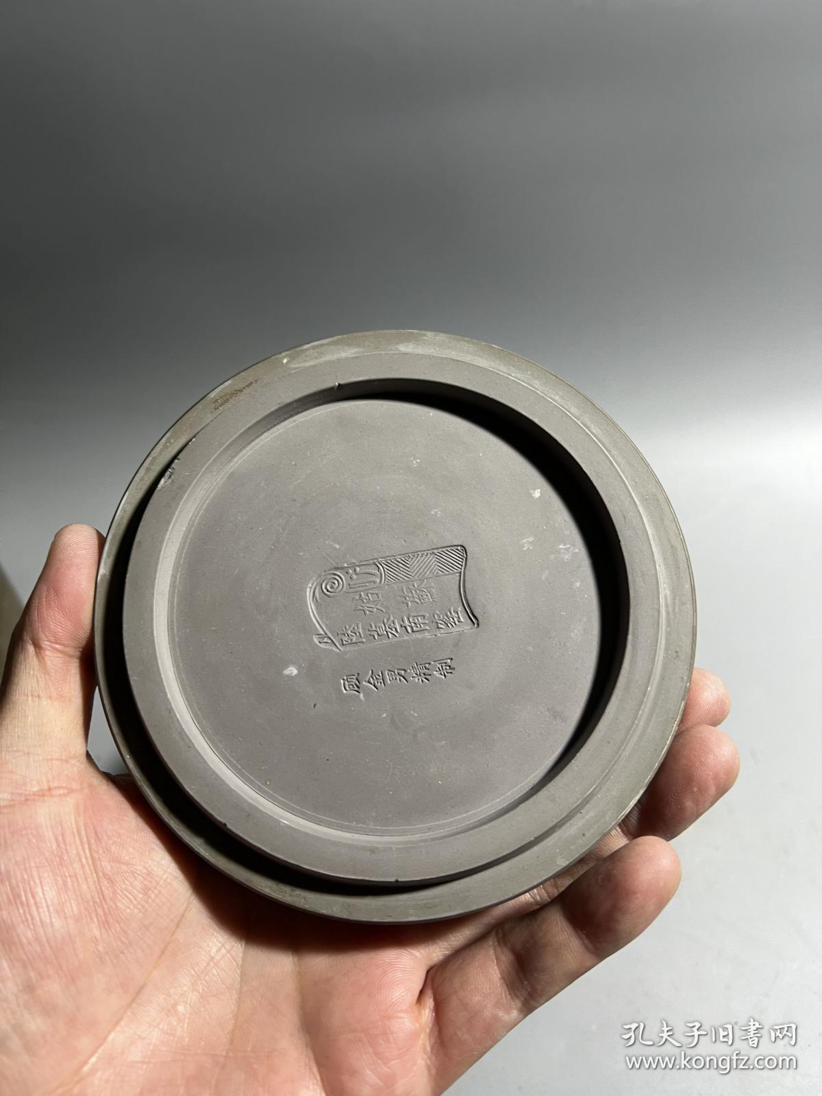 顾金男,老蛐蛐罐一只10