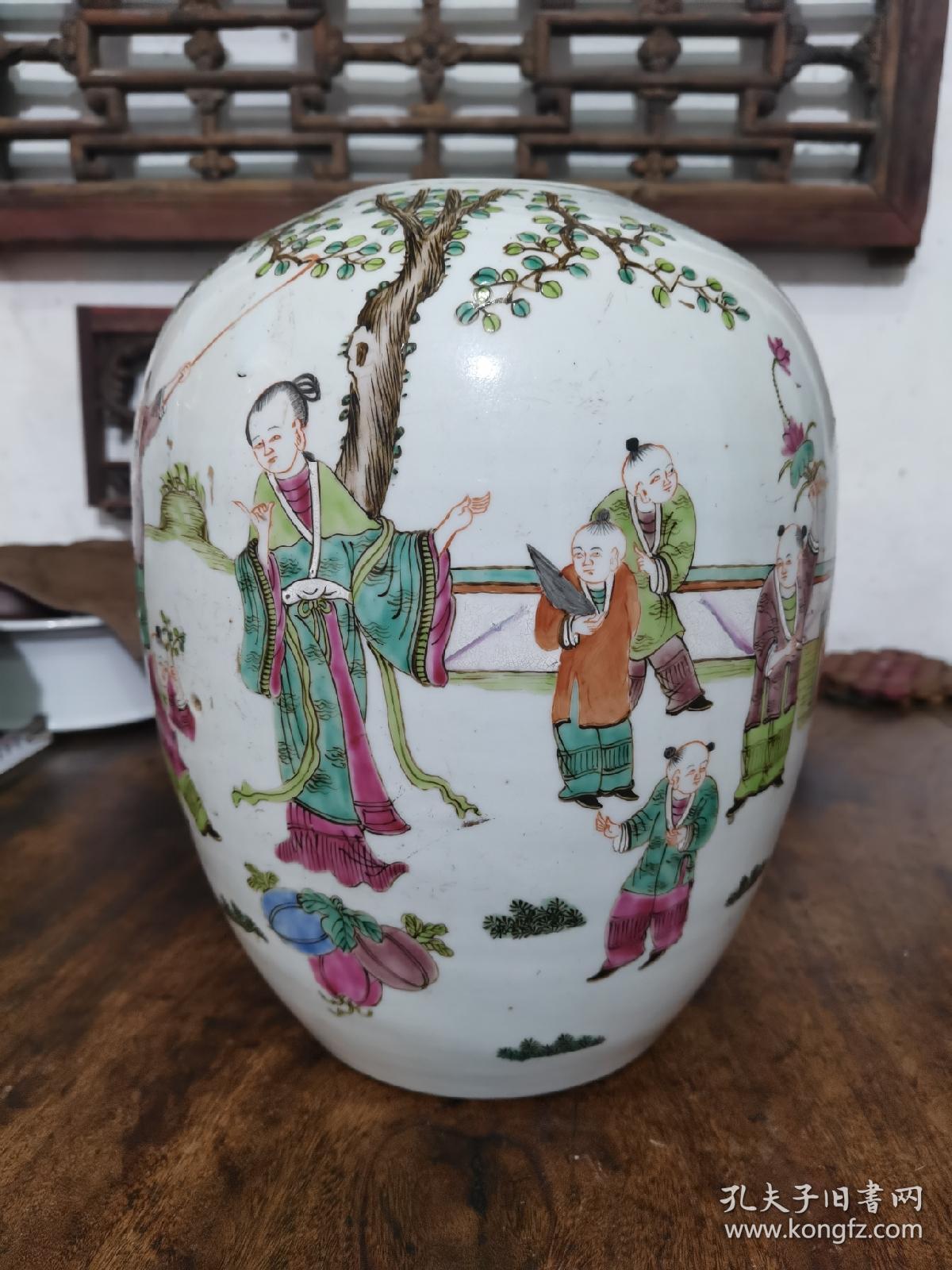 清代粉彩三娘教子人物冬瓜罐12000元无盖子其余完好无缺