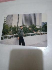 1987年彩色照片【1男于中国大酒店】