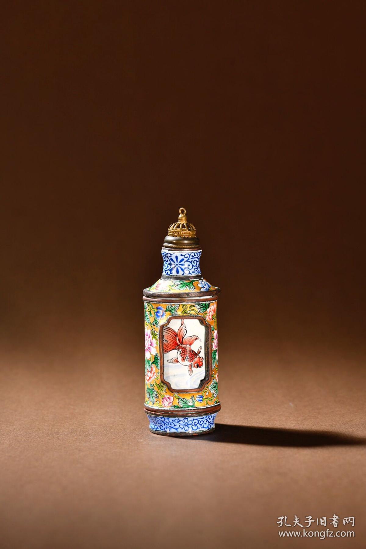 回流 铜胎珐琅彩年年有余转心鼻烟壶