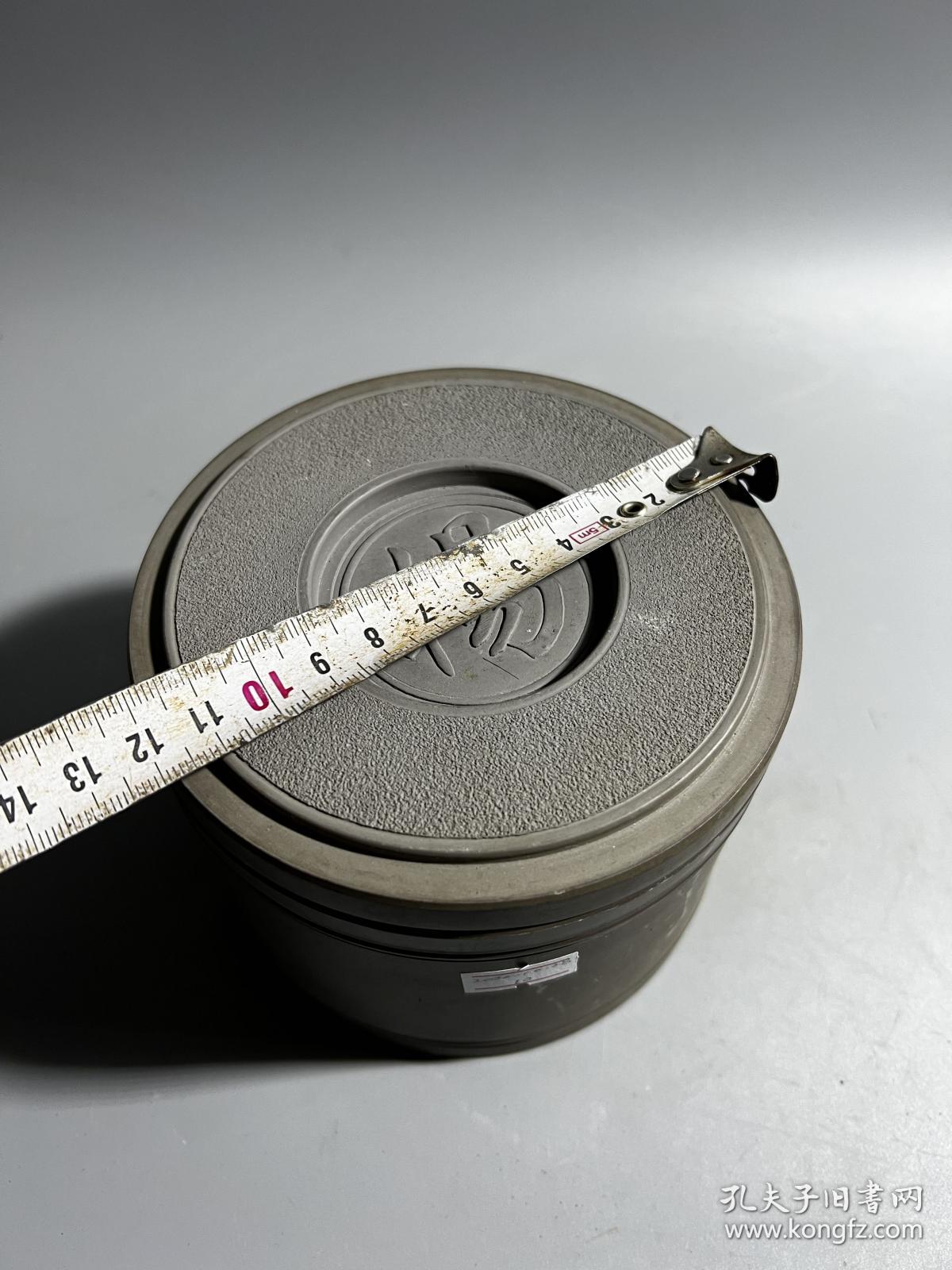 顾金男,老蛐蛐罐一只10