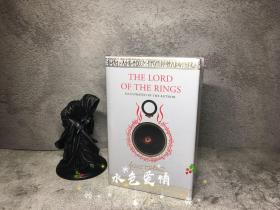 特价独家美版 魔戒指环王 特装版 双色印刷 书边刷色 国际运输有挤角The lord of the rings single volume illustrated edition