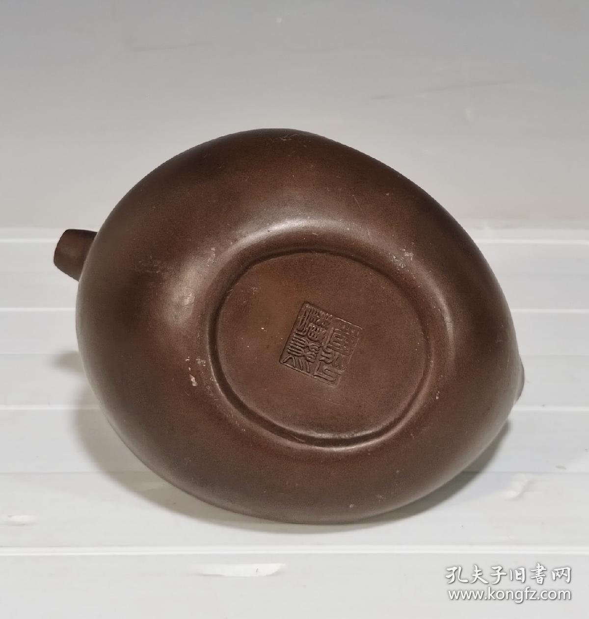 红彬陶艺,精品紫砂壶,纯手工精致打造,有自然包浆,磨损自然,品相完整