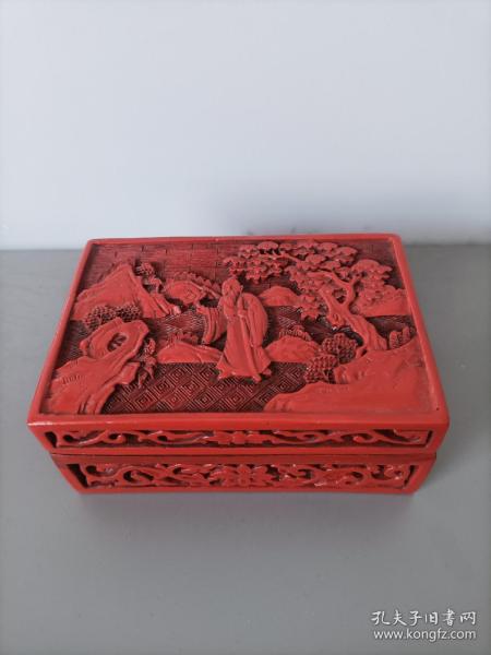 漆器剔紅人物紋首飾盒