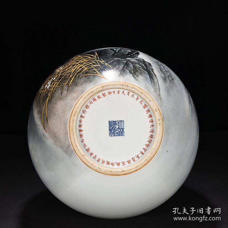 清乾隆唐英督造郎世宁绘珐琅彩雄鹰展翅天球瓶 古董古玩古瓷器收藏品