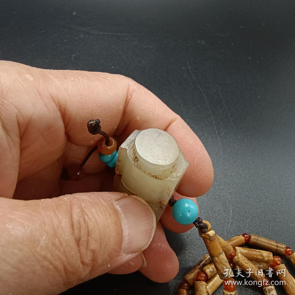 旧藏和田玉老件司南佩挂件