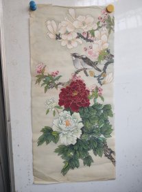 旧工笔画一副 花鸟画，画工精湛，十分精美，尺寸75x34厘米 品相稍差 标价就是实价