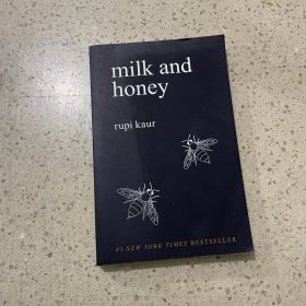 Milk and Honey 牛奶和蜂蜜 英文原版
