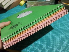 黑胶唱片：The Linguaphone Institute【灵格风学院】共12张：灵格风高级英语教程(ADVANCED ENGLISH COURSE Part 1.Unit 1—Part 3.Unit 10)全4张、灵格风英语教程(ENGLISH COURSE Lesson1~ Lesson30)全5张、(ENGLISH COURSE Lessons1~ Lessons50)全3张