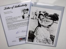 好莱坞传奇女神 奥黛丽赫本 Audrey Hepburn 亲笔签名照 大照片 经典造型 PSA鉴定