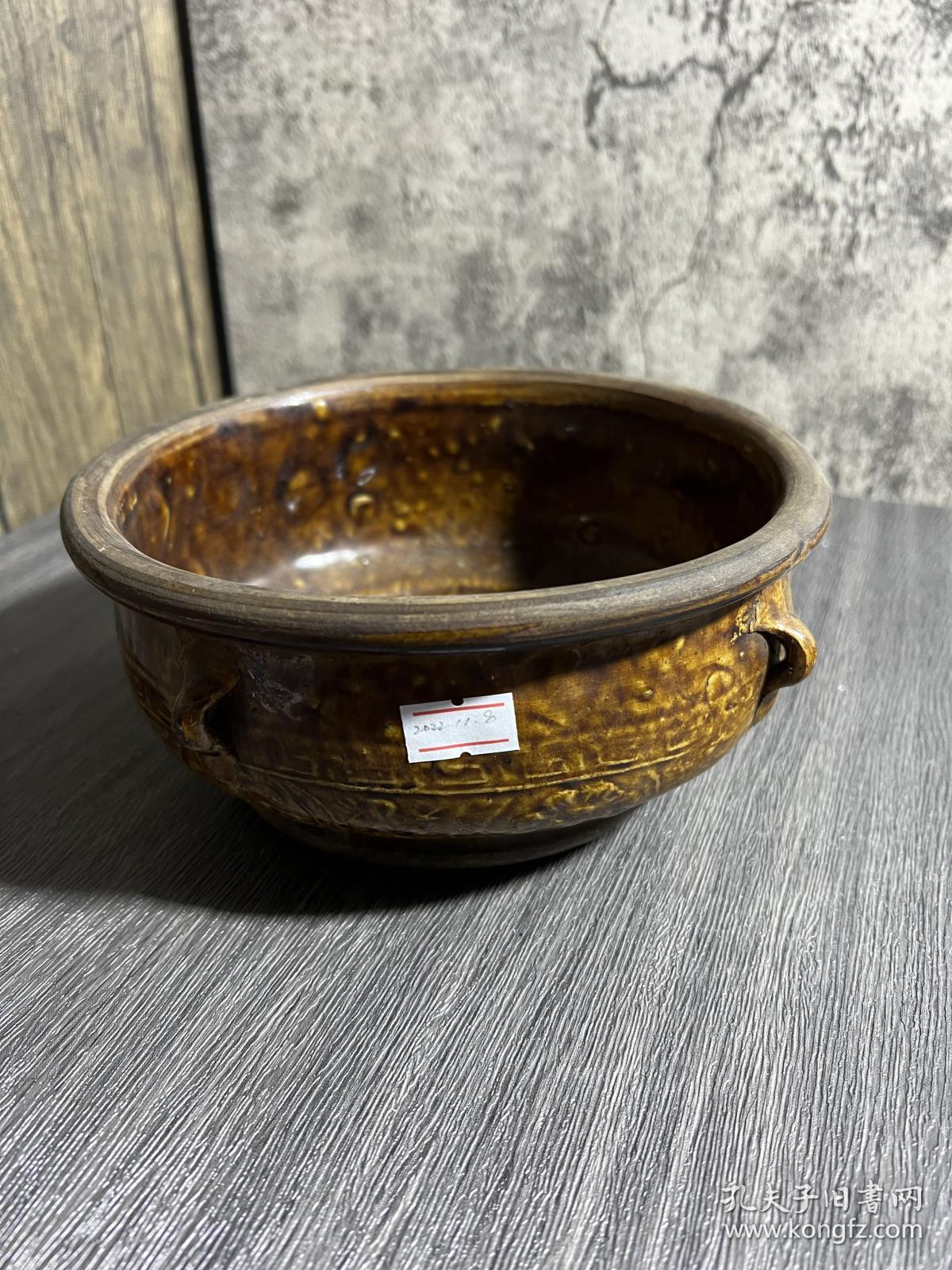 怀旧老物件,民国酱釉罐子一只