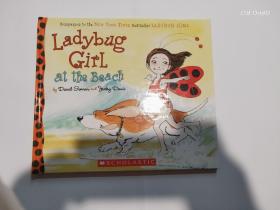Ladybug Girl at the Beach  /作者：Soman, David; Davis, Jacky;/出版社：Dial Books