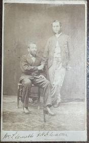 1890年上海公泰照相馆摄名片照