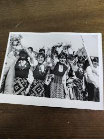 新华社老照片：保加利亚文字节，（《异国风情》专栏之三十二 ）贾靖宏摄影 1987年第2164号。