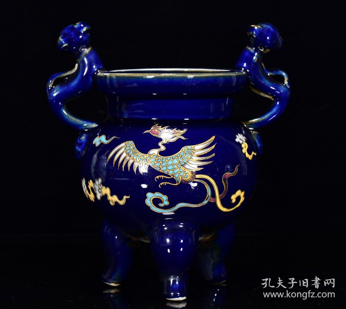 明霁蓝釉五彩麒麟凤纹香炉2219