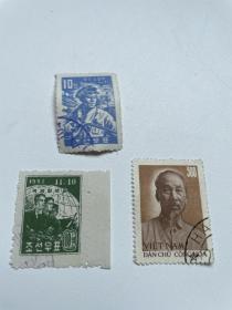 朝鲜越南早期邮票3张 一起打包50元。1850年左右
感兴趣的话点“我想要”和我私聊吧～